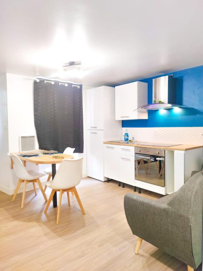 Le Du Chateau Apartment Fougères
